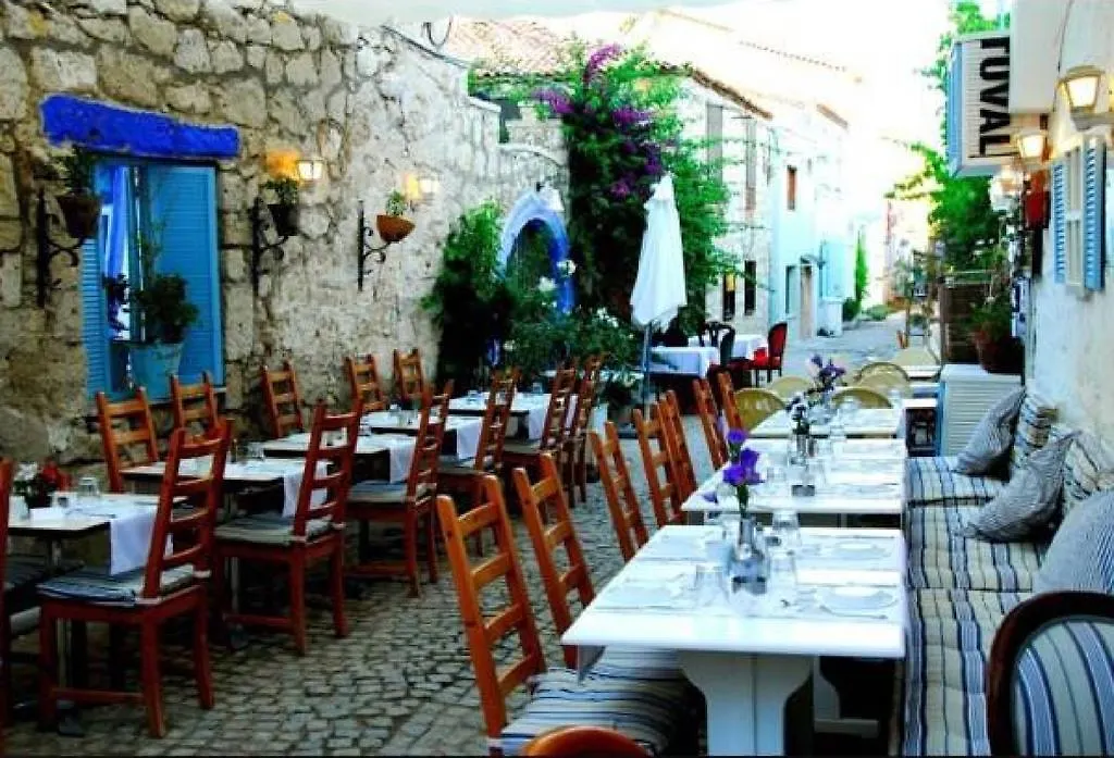 Bed & Breakfast Ala Baykus Butik Hotel Alaçatı